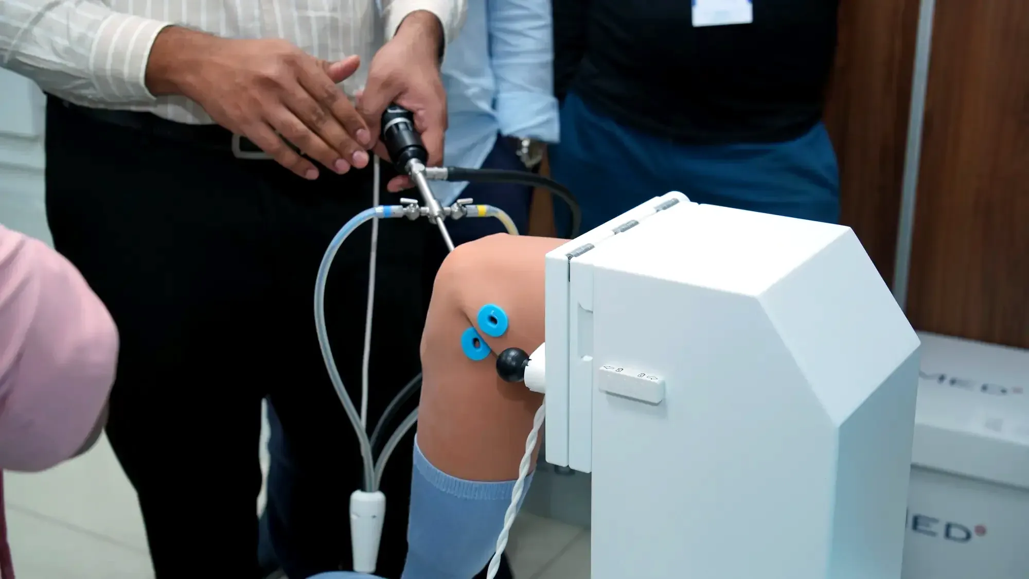 Knee arthroscopy surgery by Dr. Nitin N Sunku — procedure photo 34